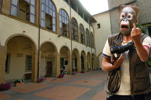 Le foto degli assessori? Sussate ad un fotografo professionale