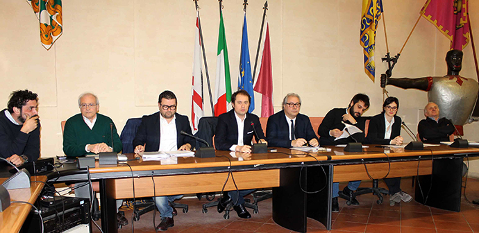 Con queste facce non vinceranno mai