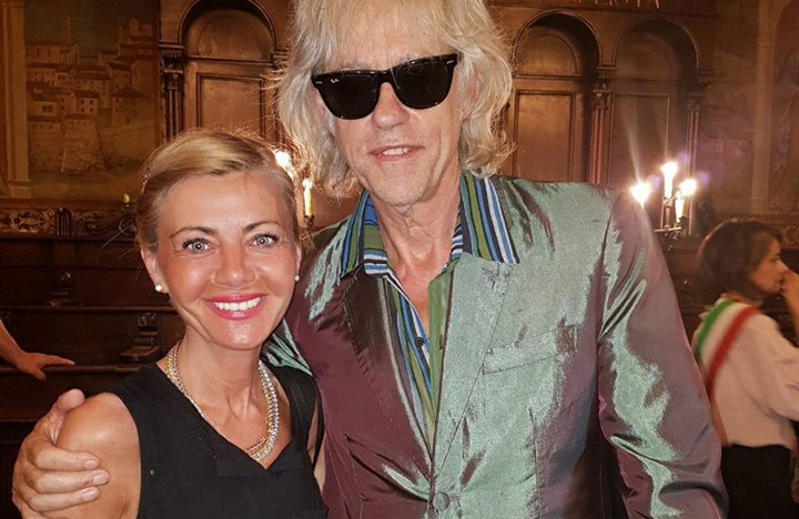 Gossip cortonese – Chi è la signorina accanto a Bob Geldof?