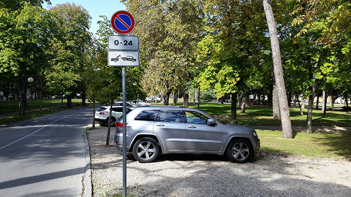Parco auto….per maleducati