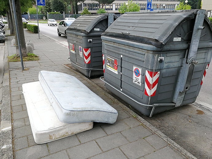 Parcheggio incivile