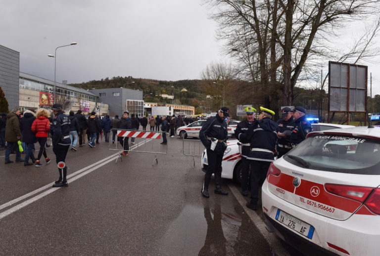 Mobilità: Arezzo Pisa, la sosta e la circolazione in zona stadio. Lavori: senso unico in via Marco Perennio