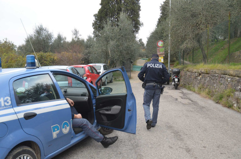 Panico al Pionta: uomo con un mitra in mano, era un’arma da soft air