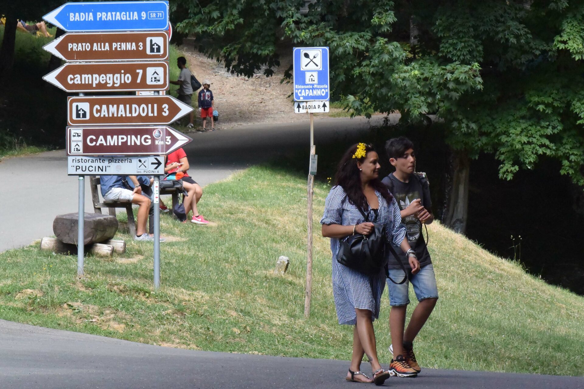 AR/CAMALDOLI EREMO-TURISTI
