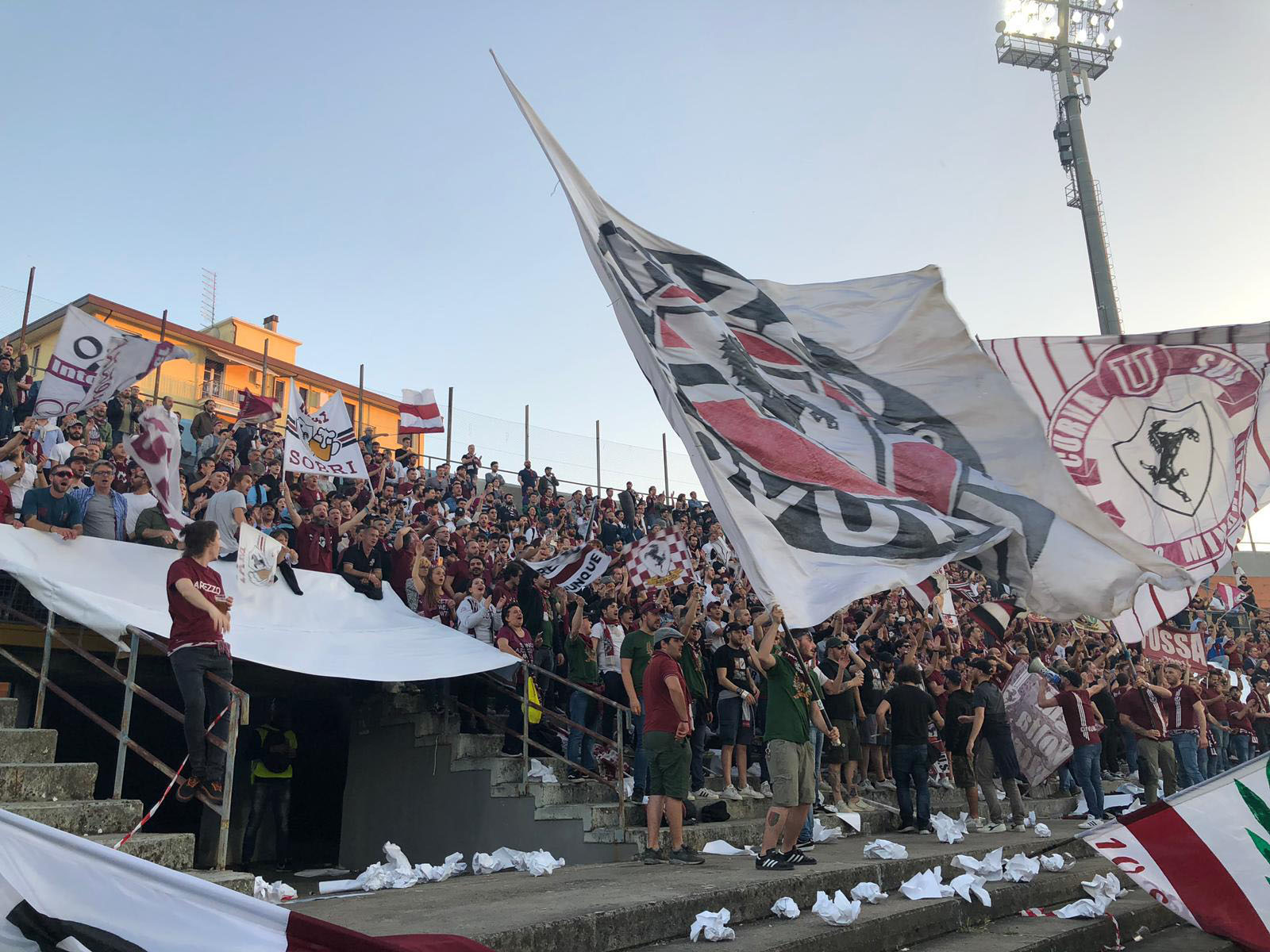 tifosi pisa-arezzo