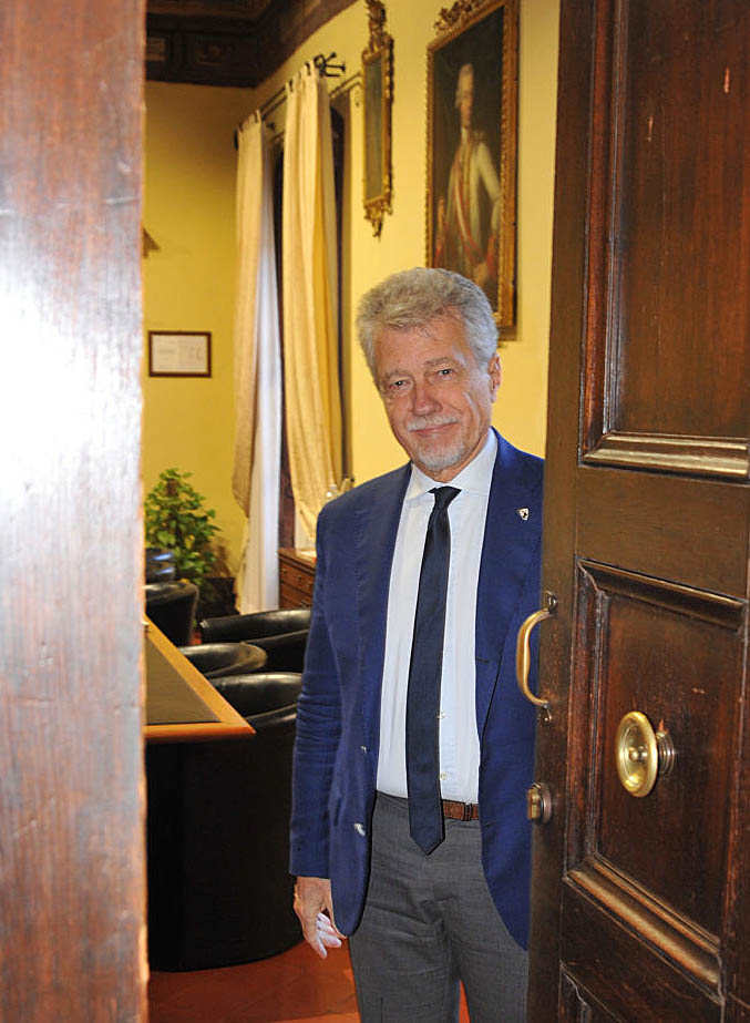 Sindaco: “nessun invito dai magistrati, la mia piena disponibilità ad essere udito”