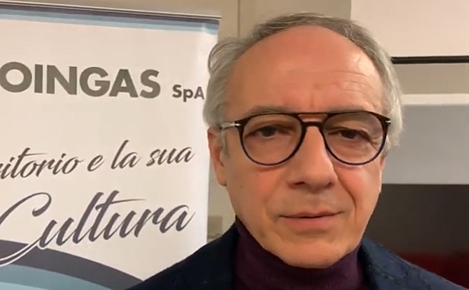 I battibecchi da pollaio cui siamo costretti ad assistere