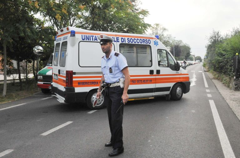 Incidenti stradali, due pedoni investiti