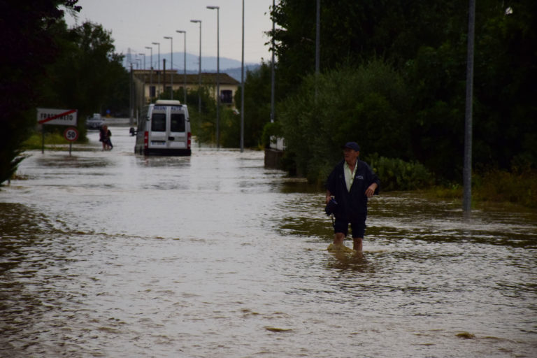 Danni nubifragio, stanziati 1,9 milioni per somme urgenze. ad Arezzo aperto sportello Fidi