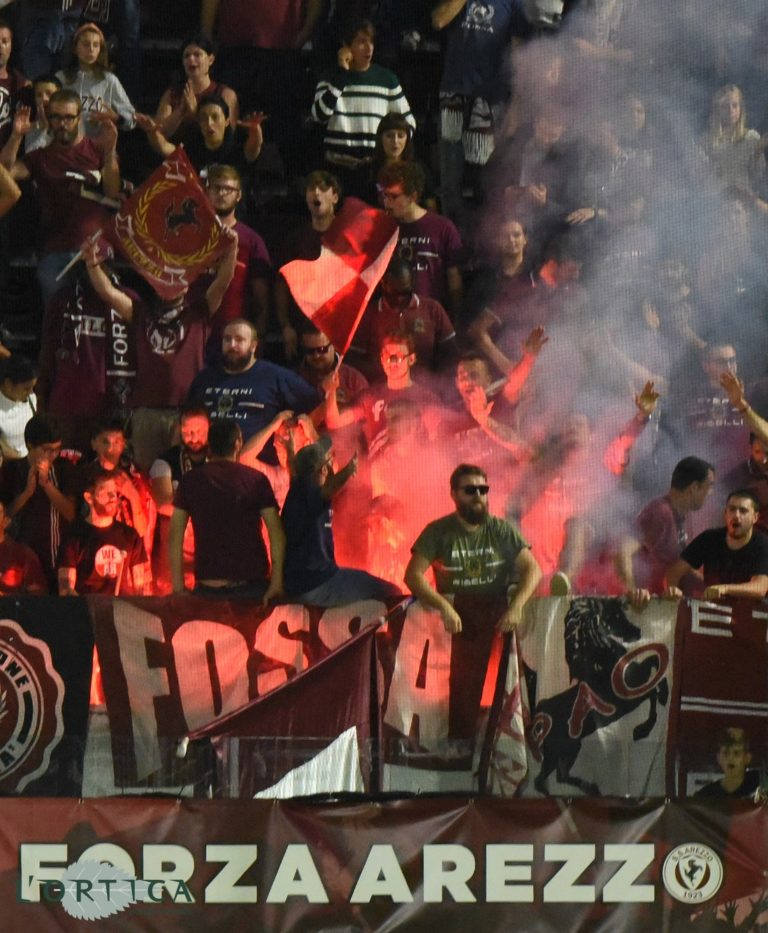 L’Arezzo pareggia 1-1 a Vercelli