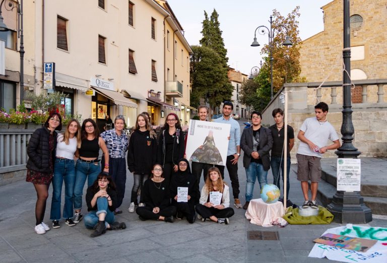 Emergenza climatica, Fridays For Future con il cappio al collo come inizio della ‘climate action week’