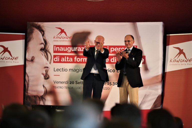 Enrico Letta ai giovani di Rondine: “Siate leader creativi e coraggiosi”