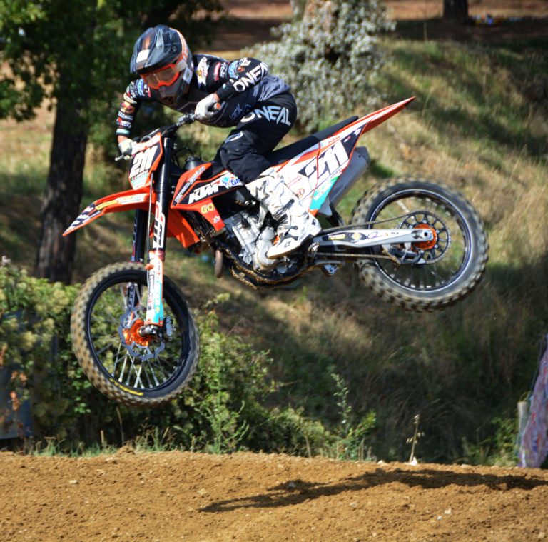 Il Campionato Toscano di Motocross   Uccellini sorprende dei Debuttanti, Lapucci domina la gara-clou