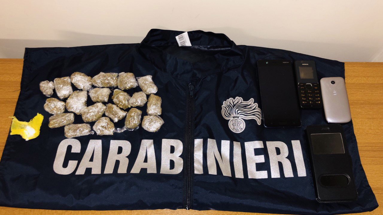 Dosi di Marijuana sequestrata