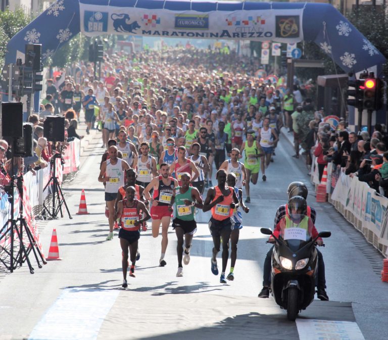 Arezzo pronta per la 25ª Maratonina: oltre 1300 partecipanti al via