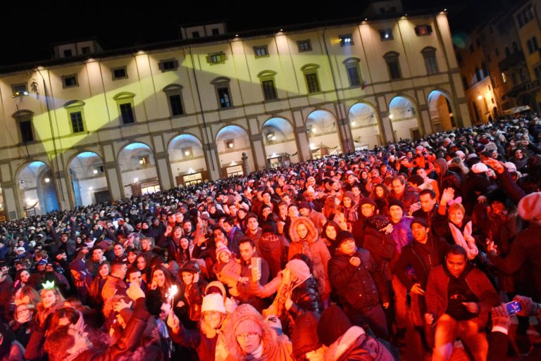 Il 31 tutti al veglione di fine anno in piazza Grande!