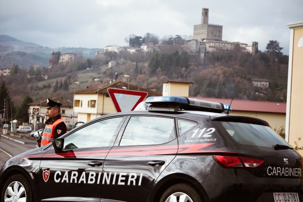 Overdose a Castel San Niccolò: denunciato un 35enne per cessione di stupefacenti e omissione di soccorso