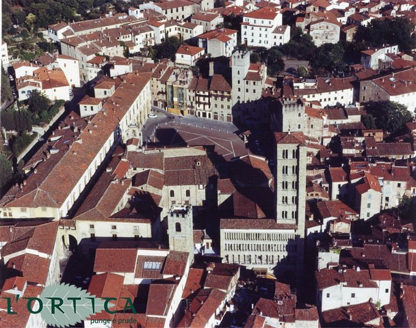 Arezzo panorama aereo