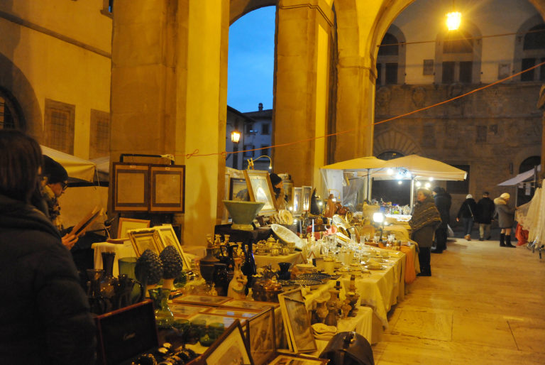 Non facciamo morire la Fiera Antiquaria di Arezzo, riceviamo e pubblichiamo…