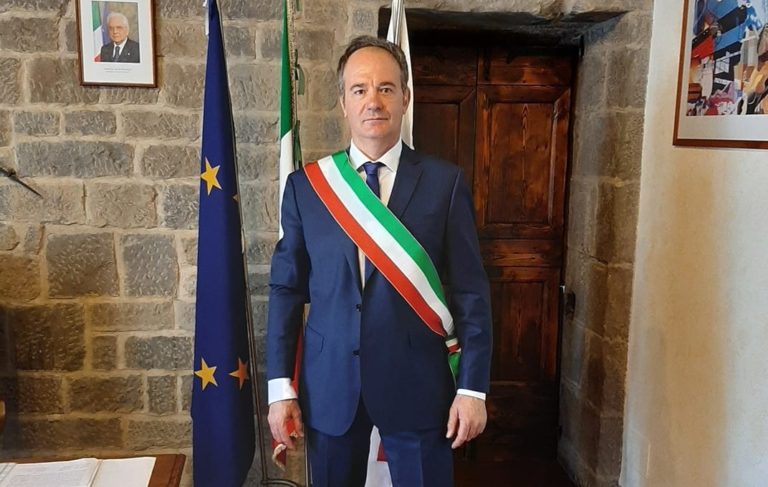 La clamorosa figuraccia del Meoni che accusa un medico, crea il panico e viene smentito