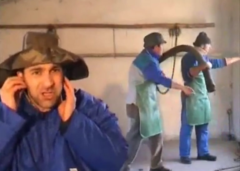 In attesa del pesce d’Aprile, l’antidoto degli Avanzi di Balera