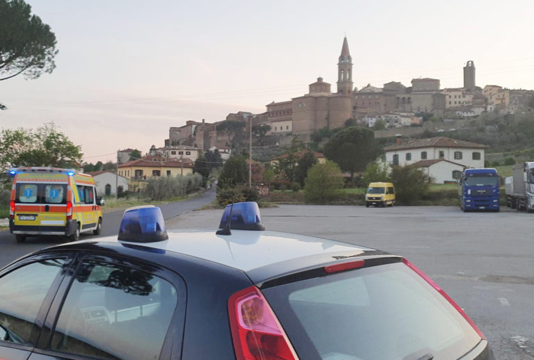 Castiglion Fiorentino: tre feriti in uno scontro frontale
