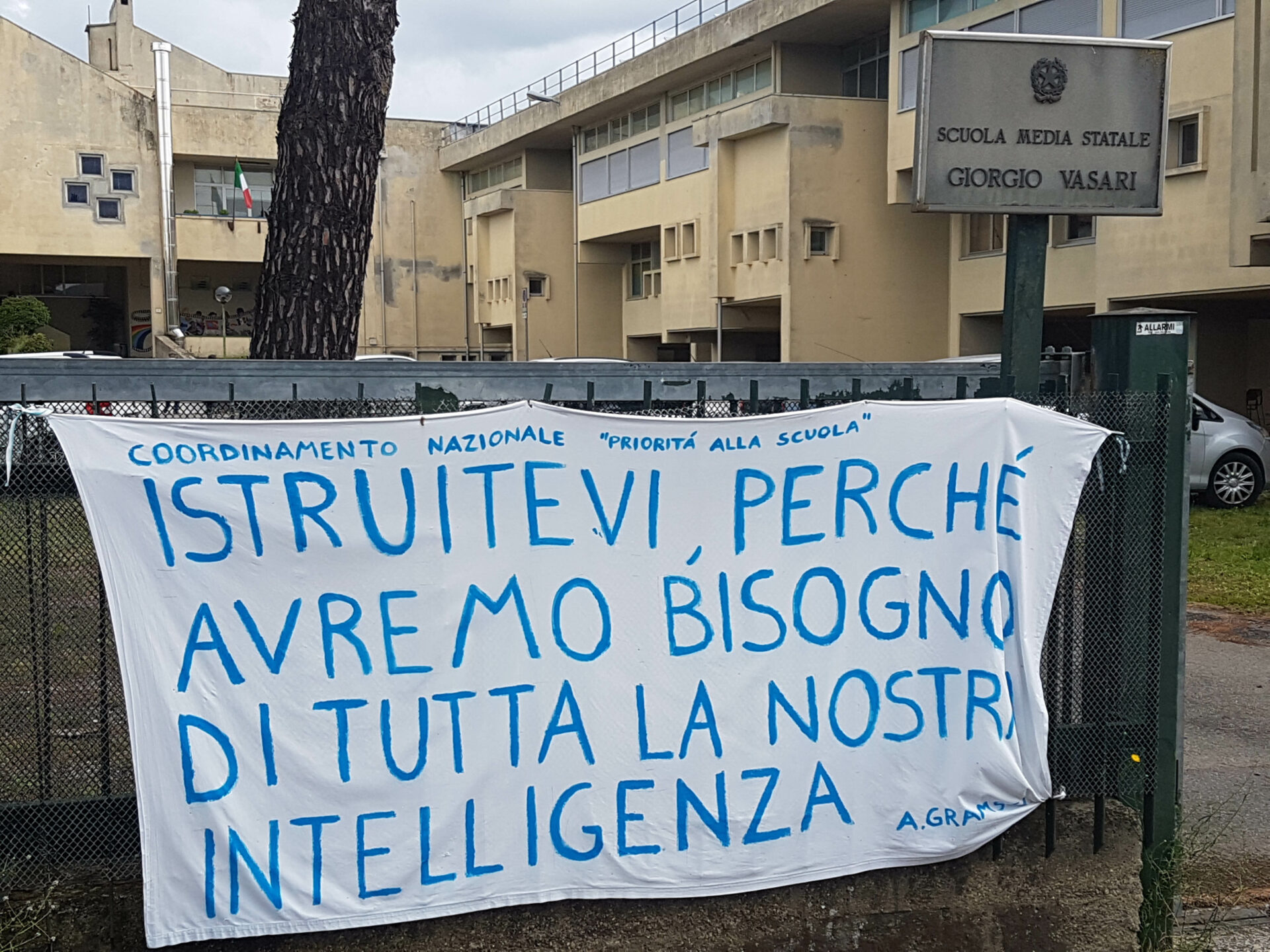Scuola media Vasari