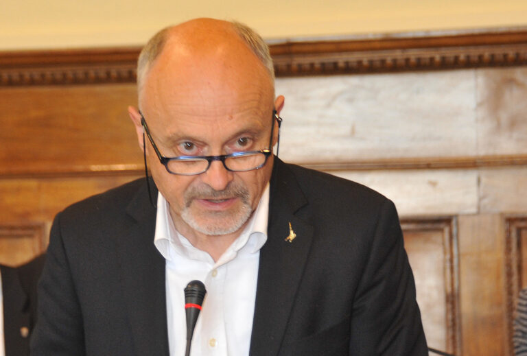 Arezzo e l’alta velocità: per il consigliere Andreani, la soluzione è già in via Guido Monaco