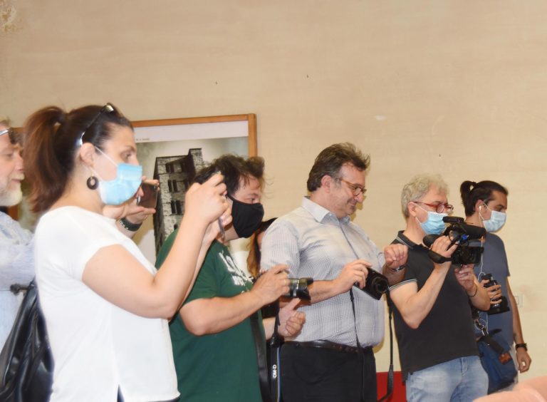 Giù la maschera !!!