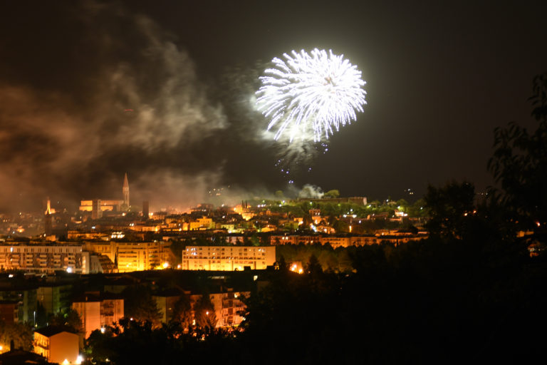 San Donato: “i fuochi del Patrono”, le foto