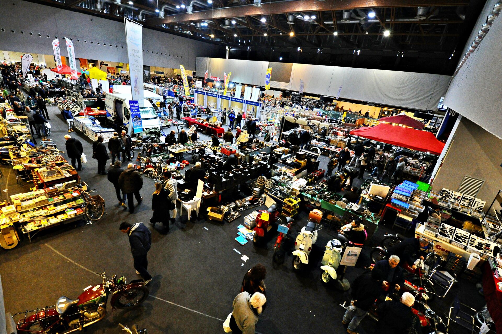 ArezzoClassic Motors