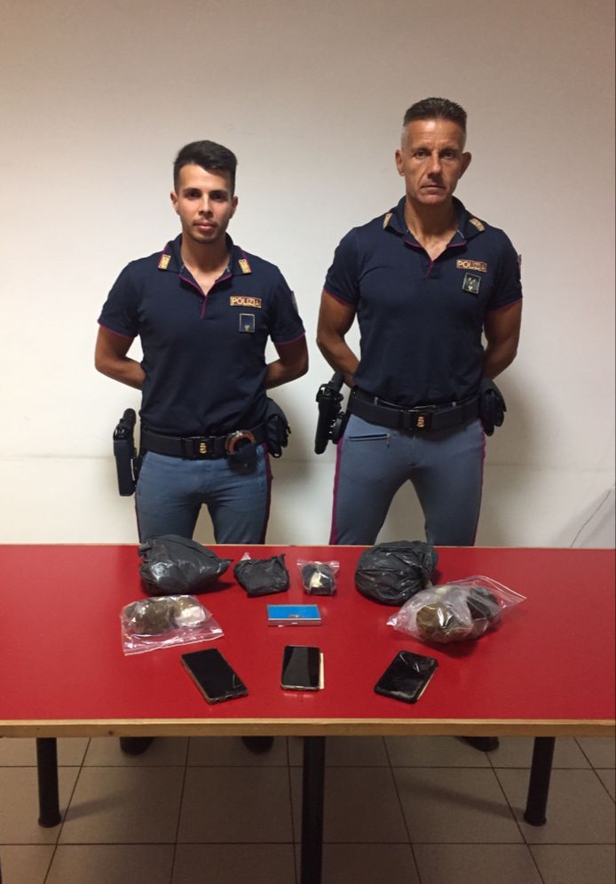 Trafficante di droga arrestato in A1 con 800 grammi di droga andava al Rave Party di Viterbo