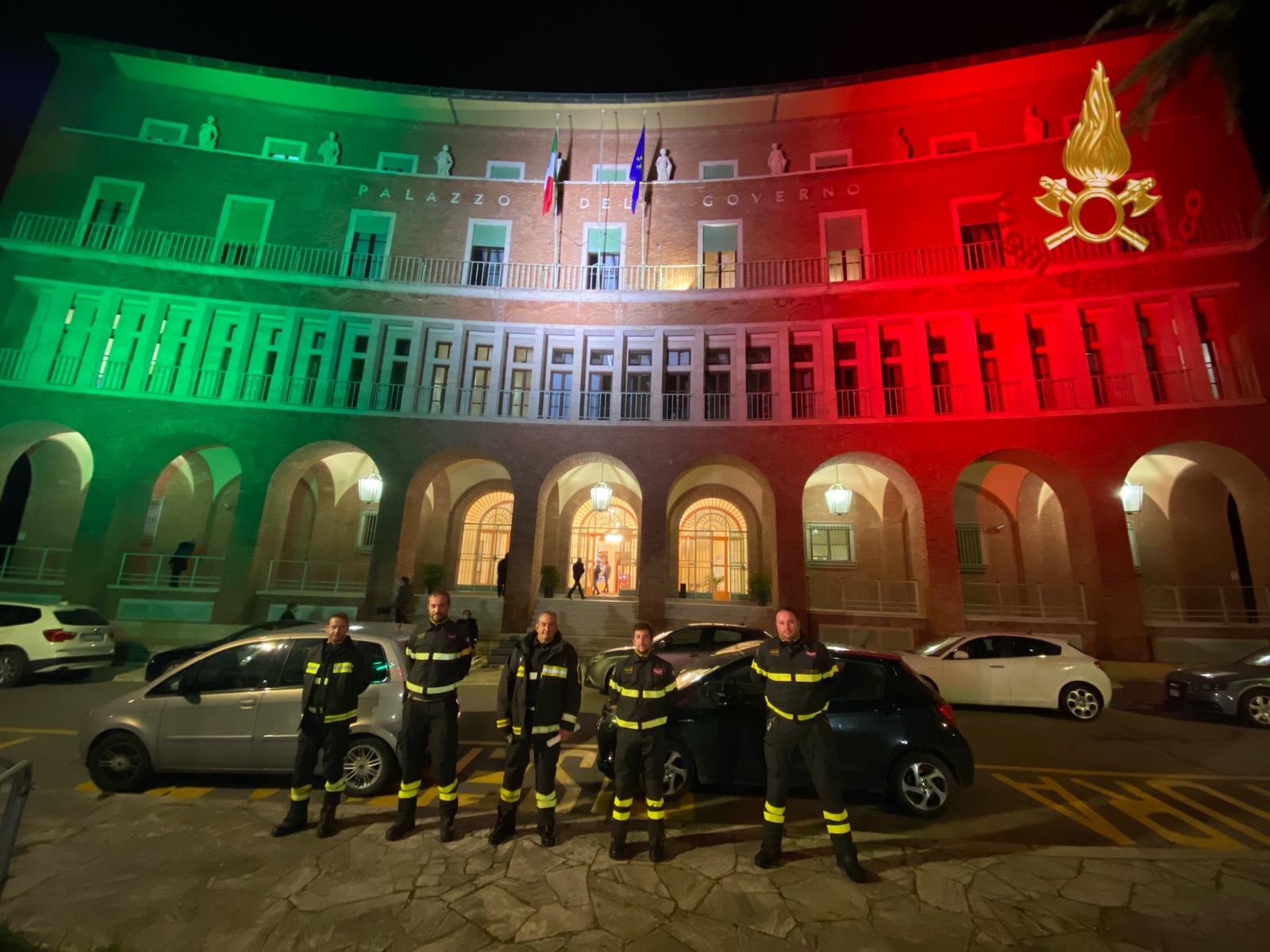 Conferita l'onorificenza di Cavaliere della Repubblica a quattro Vigili del Fuoco