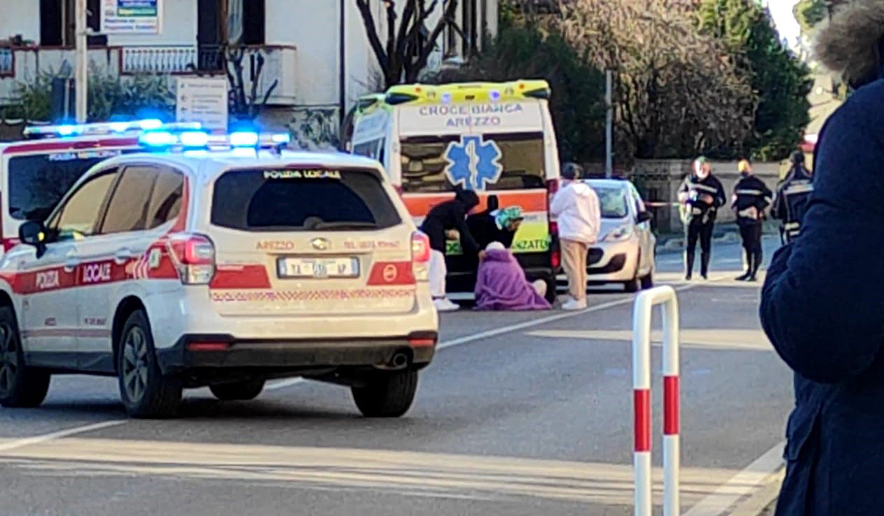 Arezzo incidente via fiorentina