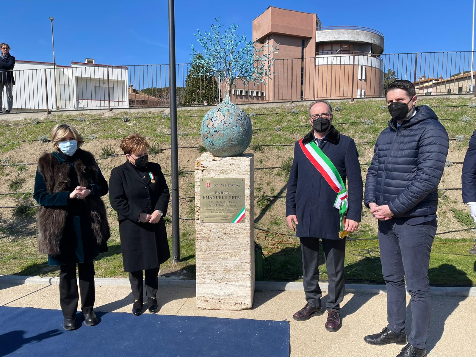 intitolazione parco petri 09