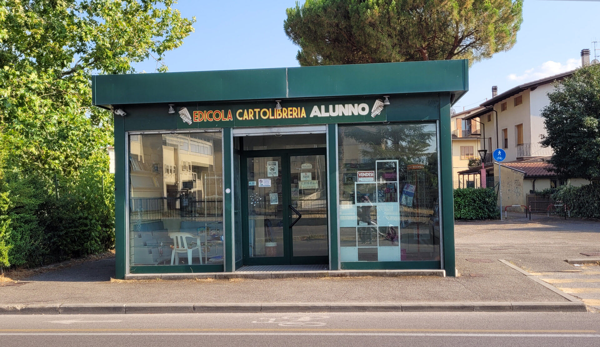 Edicola via Emilia