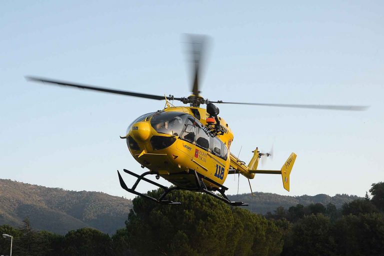 Incidente sulla E45: 33enne trasportato in ospedale in codice 2