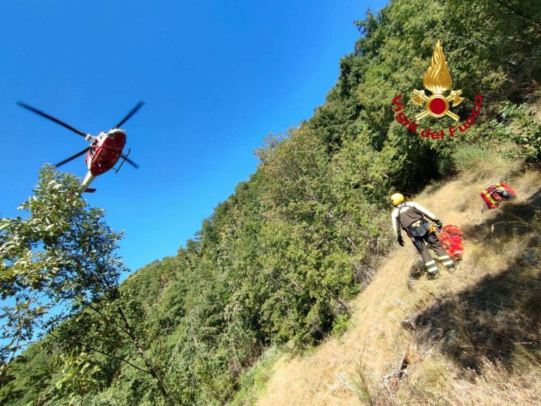 Ciclista cade sul sentiero Prato  La Penna: intervento di emergenza del 118 e Soccorso Alpino