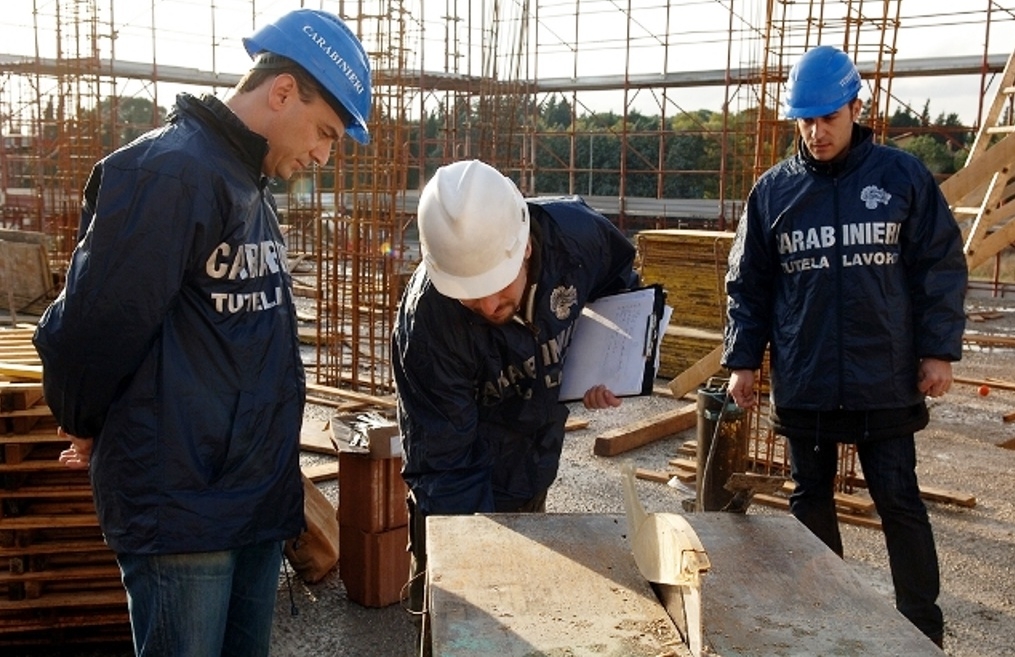 Carabinieri lavoro