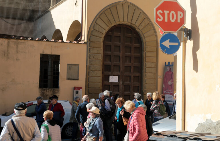 Scusa Petrarca…torno subito