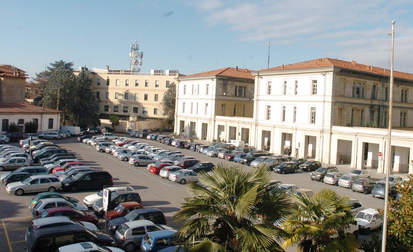 AREZZO PARK CADORNA