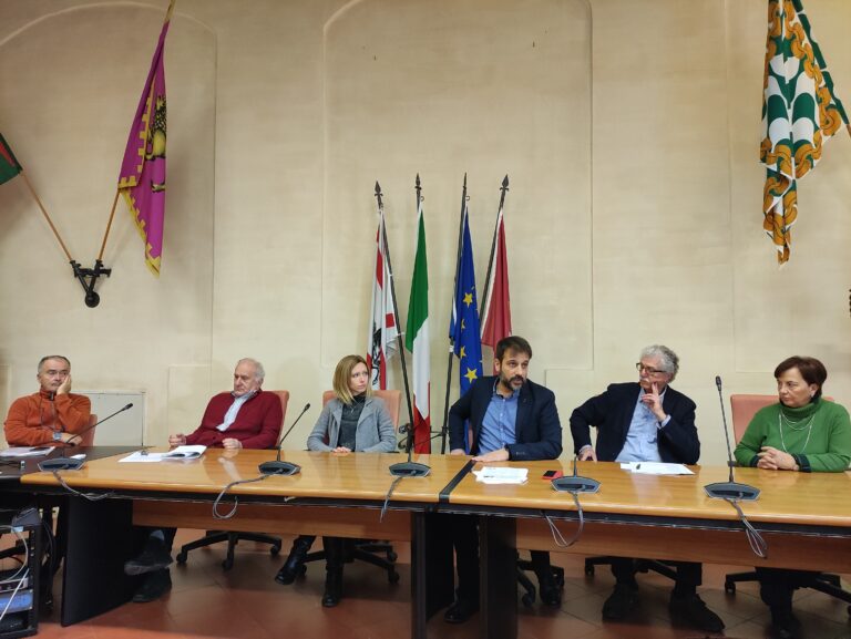Francesco Romizi: “giunta Ghinelli da basso impero”