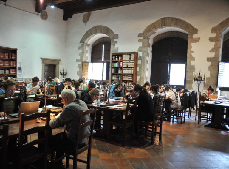 La Biblioteca Città di Arezzo vende libri a 1 euro