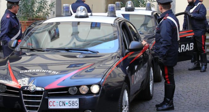 Lavoratori in nero e clandestini in un autolavaggio a Camucia