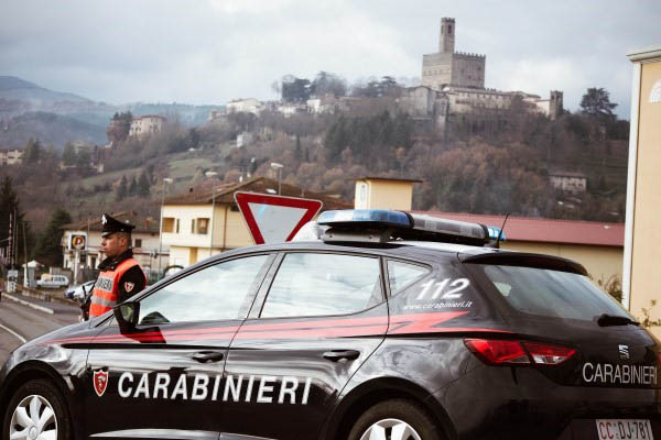 Casentino: sgominata gang di ladri seriali georgiani specializzata in furti ai supermercati