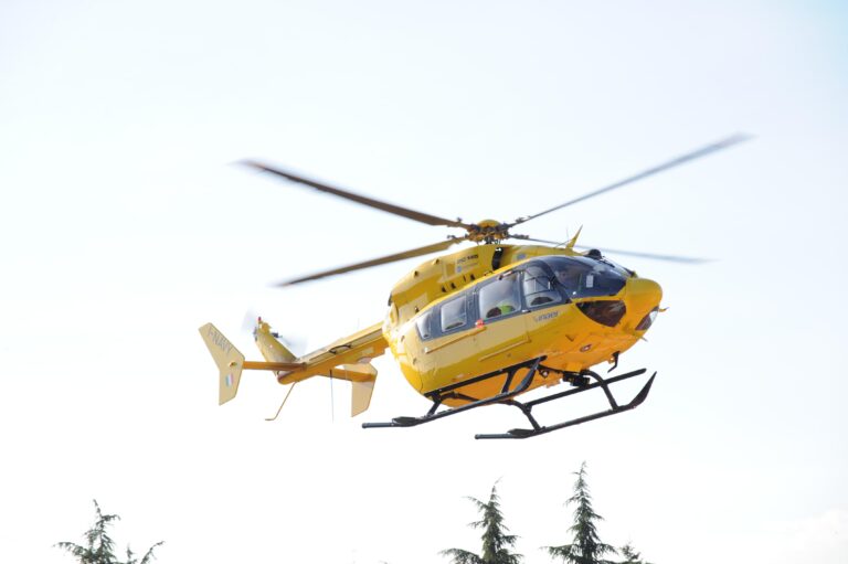 Incidente tra moto e auto a Cà Raffaello: uomo di 69 anni perde la vita