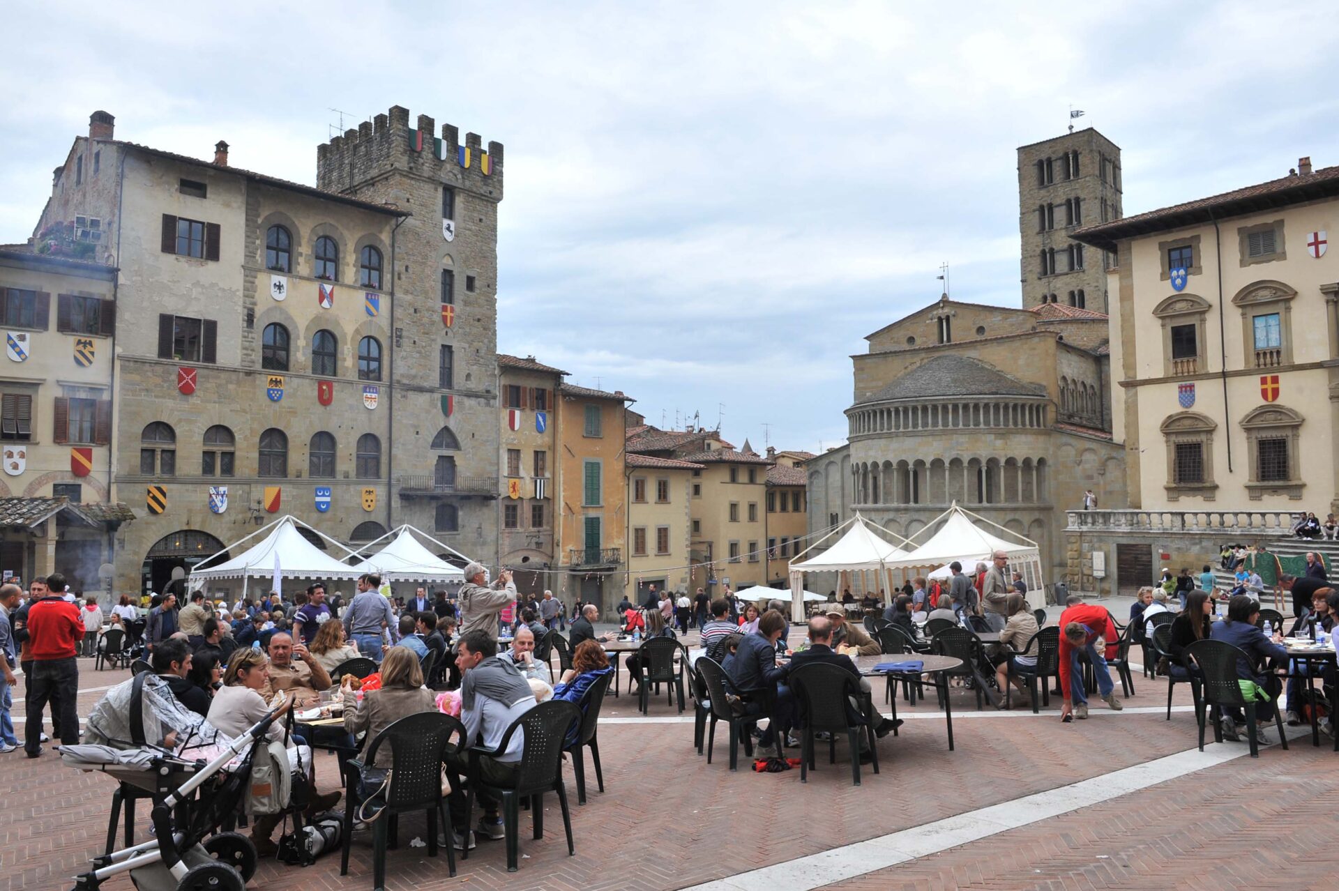 A ‘Rezzo se magna, se beve a quale prezzo