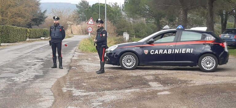 Fermati dai Carabinieri a Cortona tre giovanissimi a bordo di un veicolo sottratto alla Misericordia