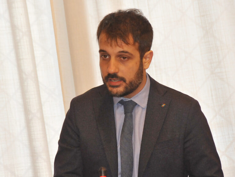 Romizi: la destra boccia proposte per il sociale, centri di aggregazione ignorati in Consiglio Comunale
