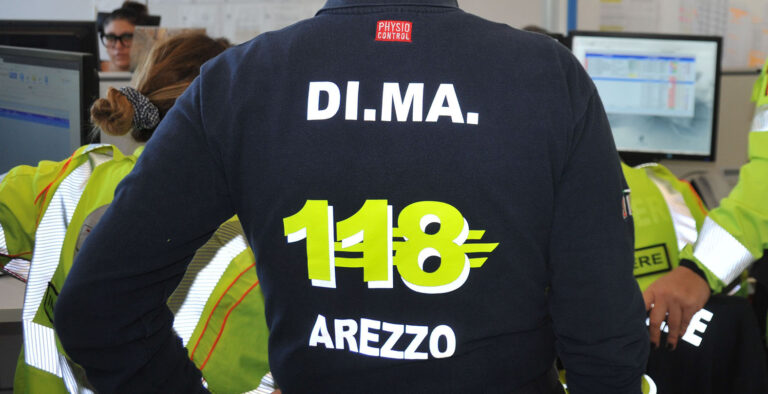 Incidente in A1, camper si ribalta: cinque feriti trasportati all’ospedale di Arezzo